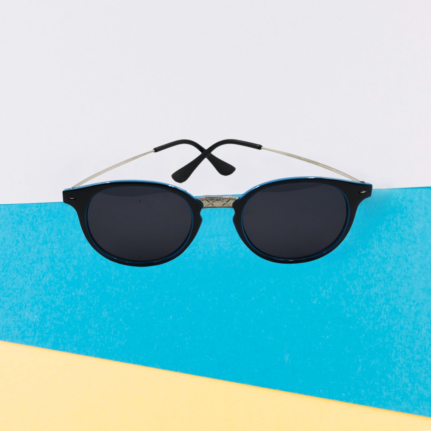 Uv Protected Round Sunglasses Classic Sunglasses For Men Women Lightweight
