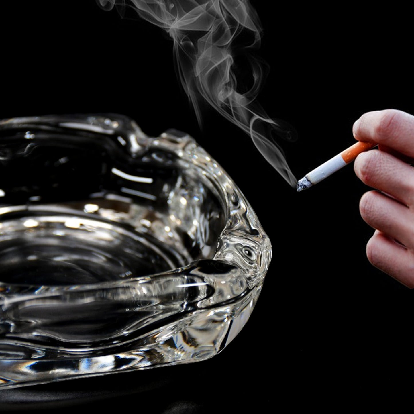 Glass Brunswick Crystal Quality Cigar Cigarette Ashtray Round Tabletop For Home Office Indoor Outdoor Home Decor