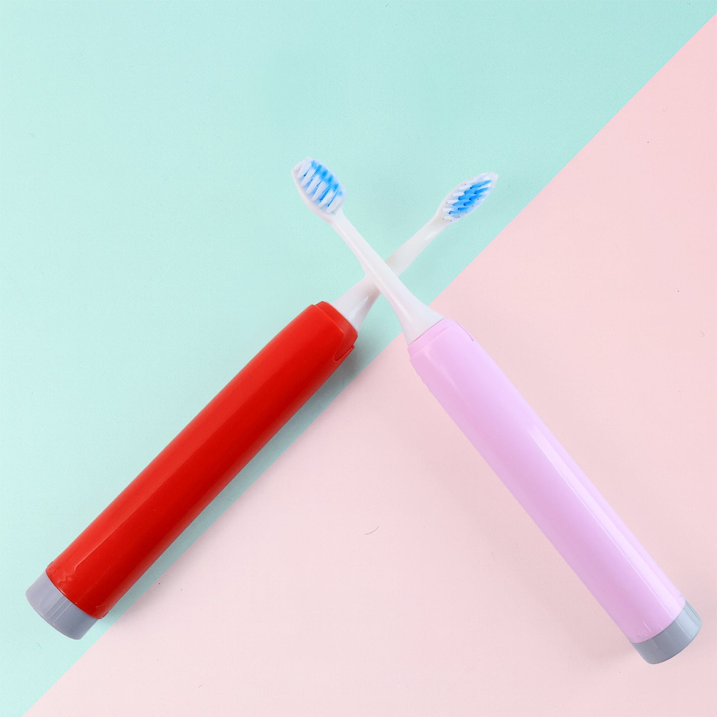 Battery-Operated Electric Toothbrush With Replaceable Head (1 Pc)