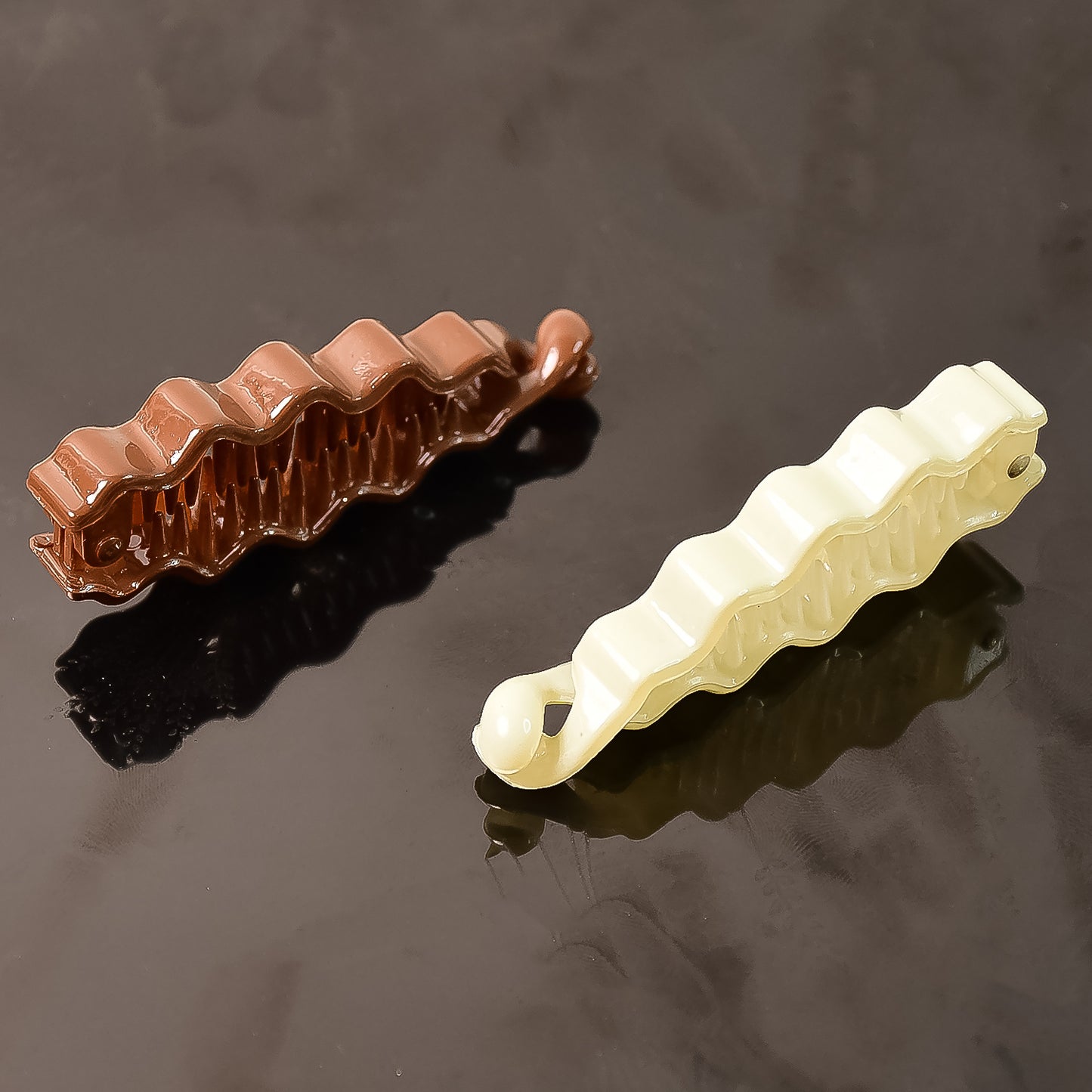 Plastic Hair Claw Clips Strong Clips (1 Pc Mix Color)