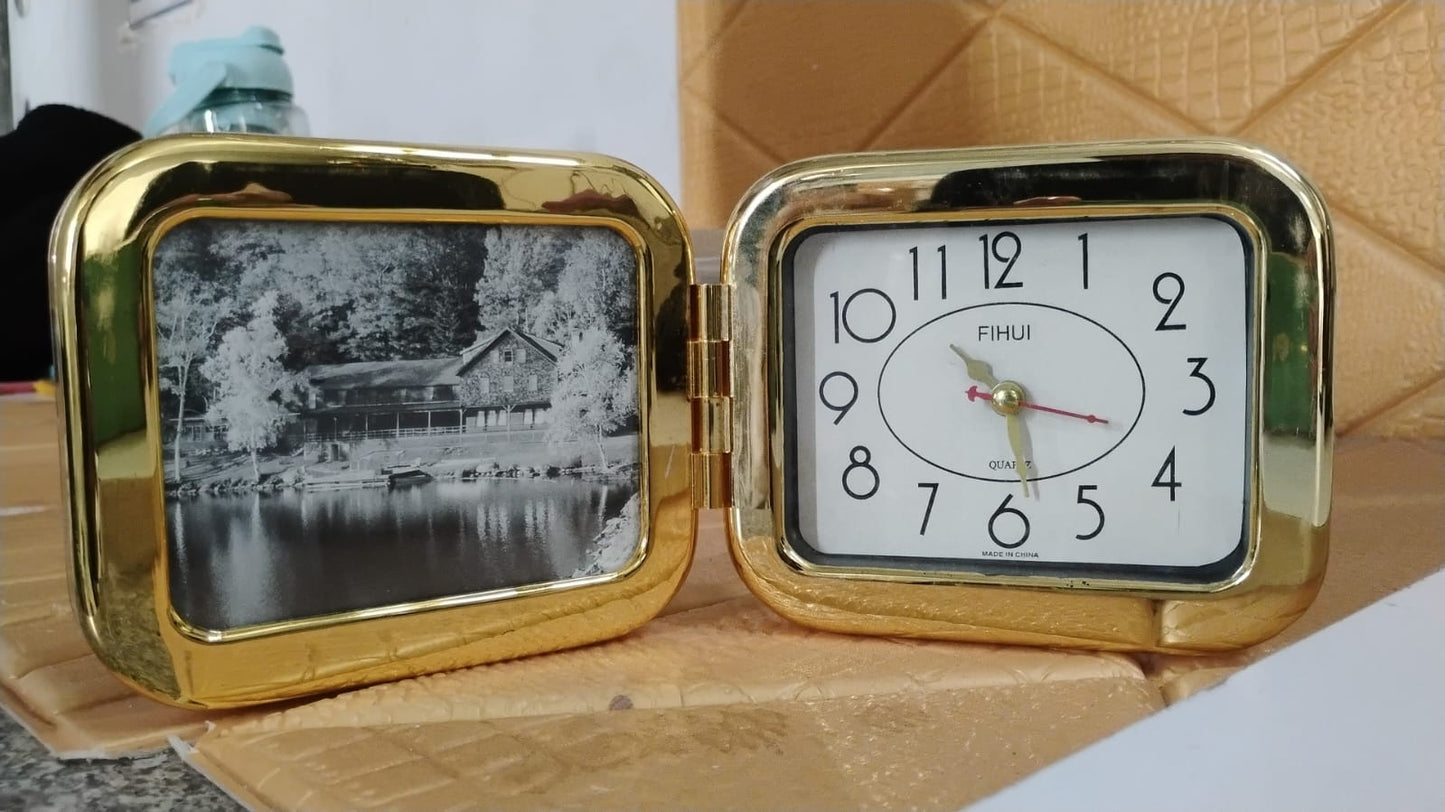 Portable Foldable Desk Clock Space-Saving And Stylish (1 Pc)