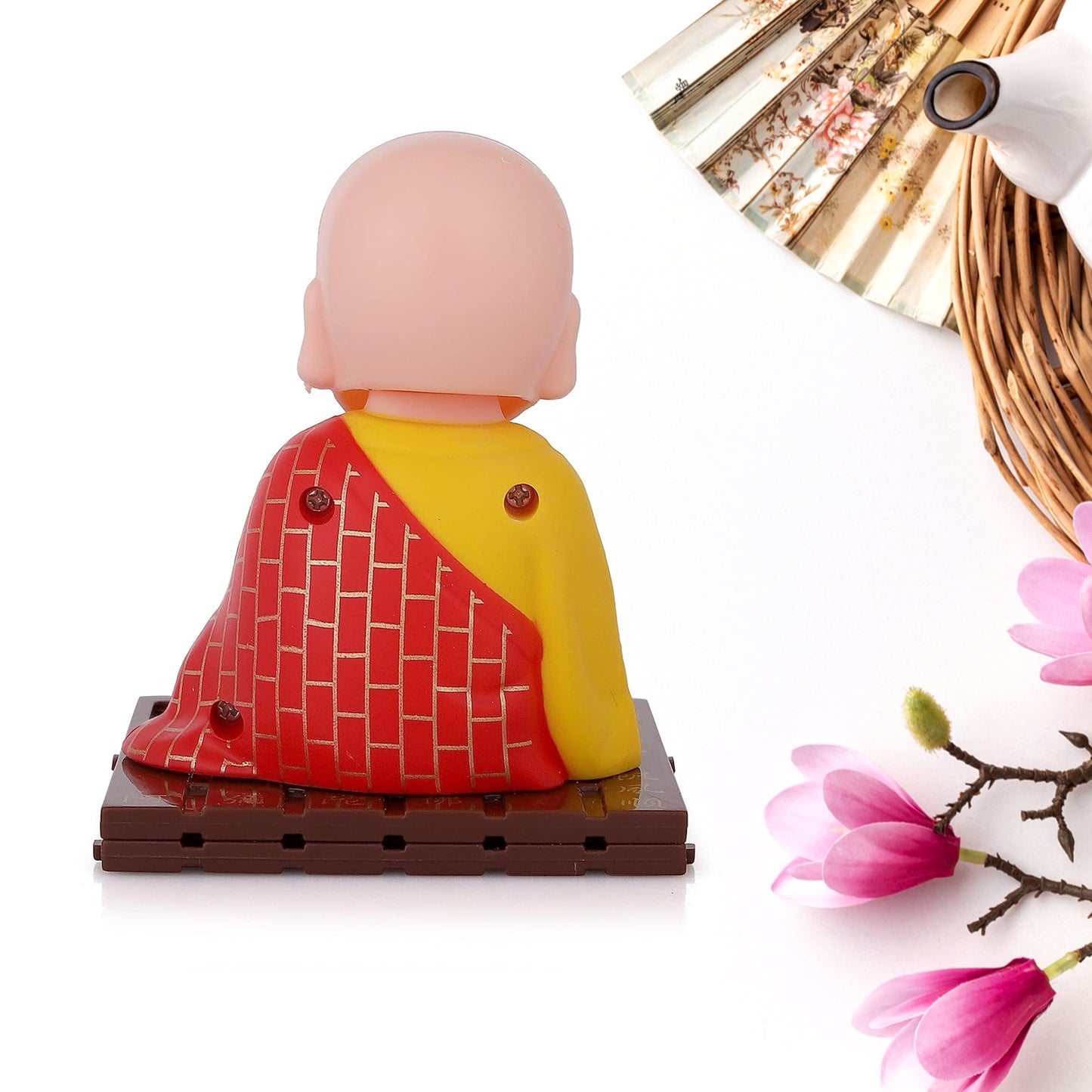 Solarpowered Sitting Buddha Statue Moving Head And Hand (1 Pc Medium)