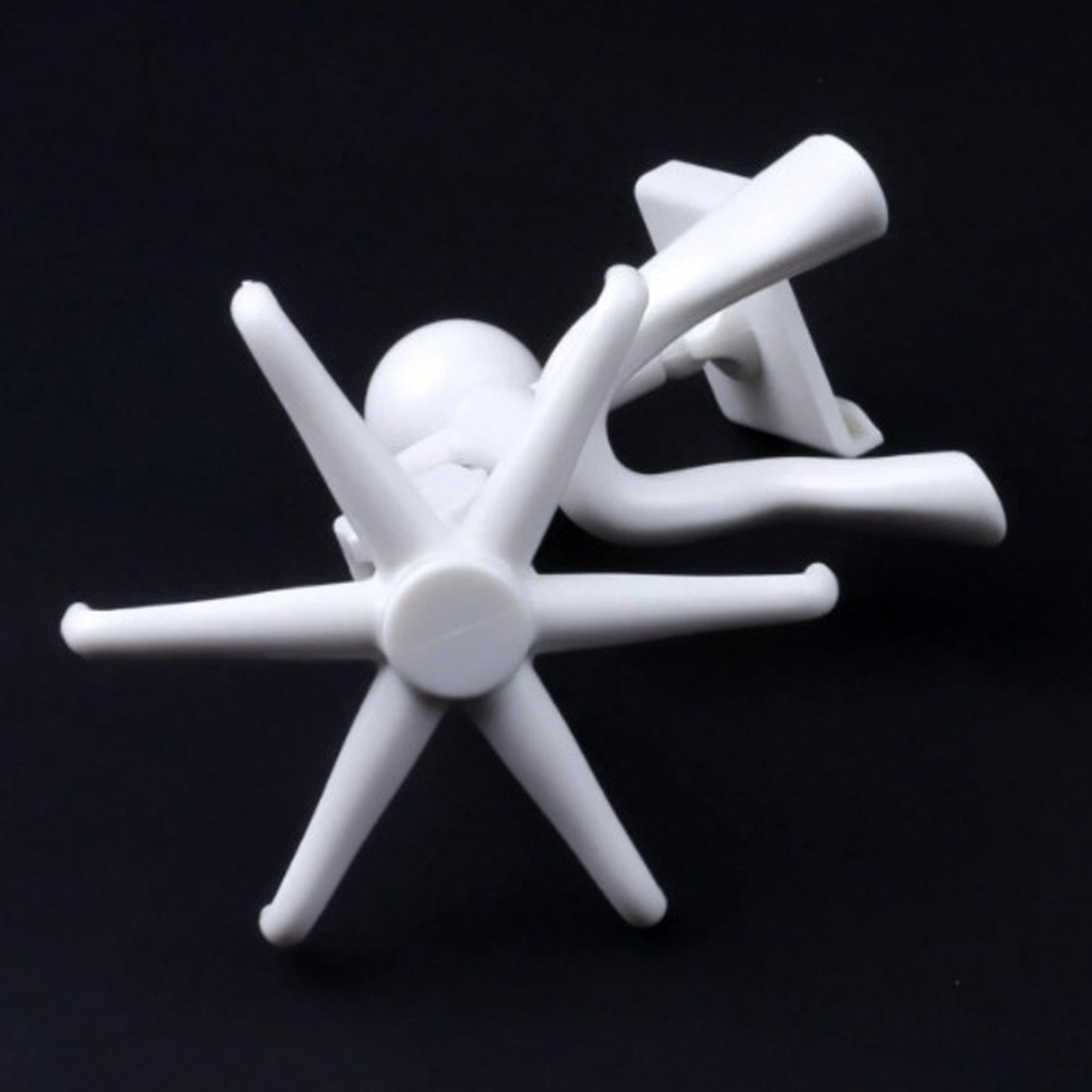 360 Degree Rotating Figure 6 Claw Kitchen Utensils Holder Hook Organizerkitchen Rack Non-Punching And Trace Sticky Hook For Bathroom Door Wall White (1 Pc )