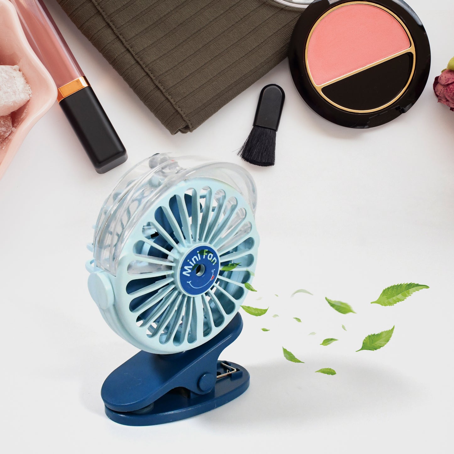 Portable Clip-On Fan Battery Operated With Light Spray Small Yet Powerful Usb Table Fan 3-Speed Quiet Rechargeable Mini Desk Fan 360 Rotation Personal Cooling Fan For Home Office Camping