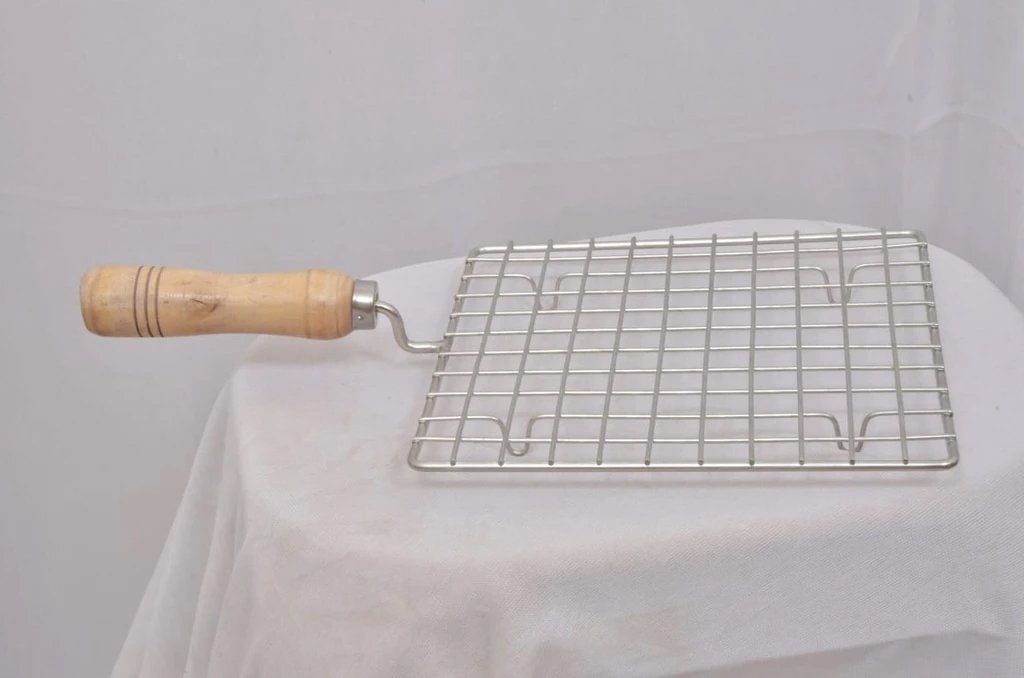 Kitchen Square Stainless Steel Roaster Papad Jali Barbecue Grill With Wooden Handle