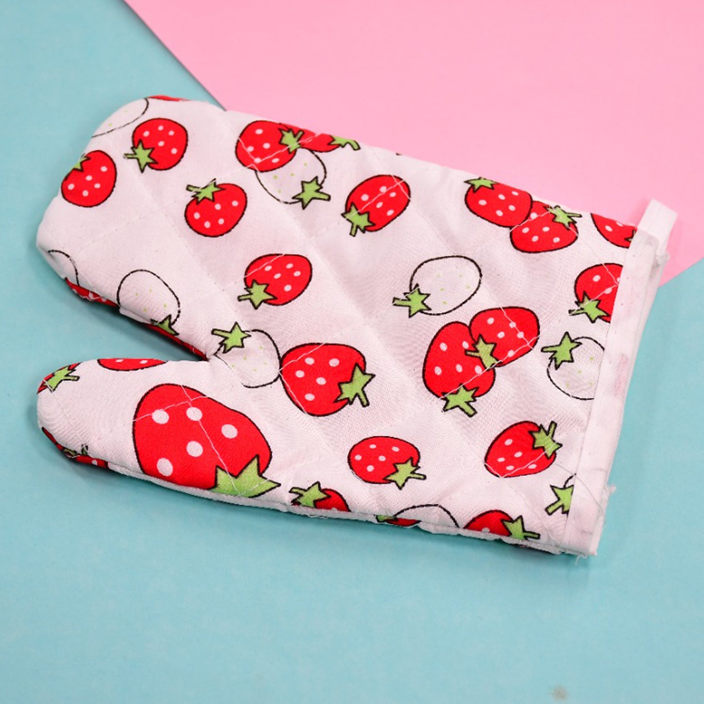 Designer Multicoloured Oven Mitt And Pot Holder
