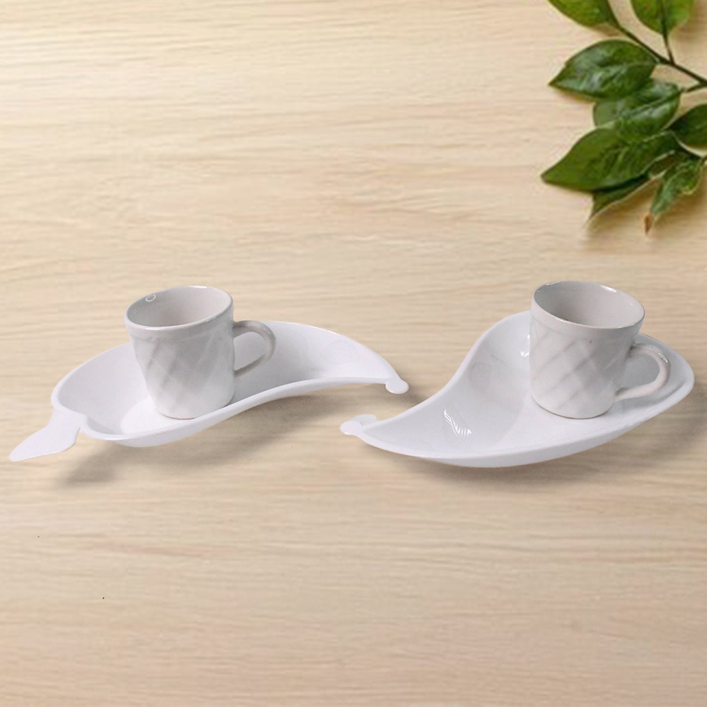 Unibic Ceramic Tea Cups With Plastic Leaf Shape Tray Platter (6 Pcs Set)