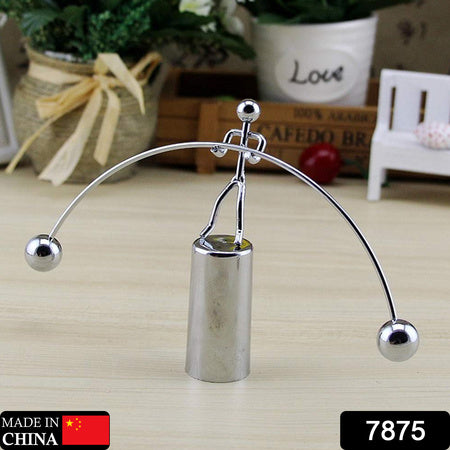 Mini Steel Balance Toy Decoration Pendulum Newton Cradle Balance Ball Tumbler Desk Toy Metal Man Home Home Decoration Crafts