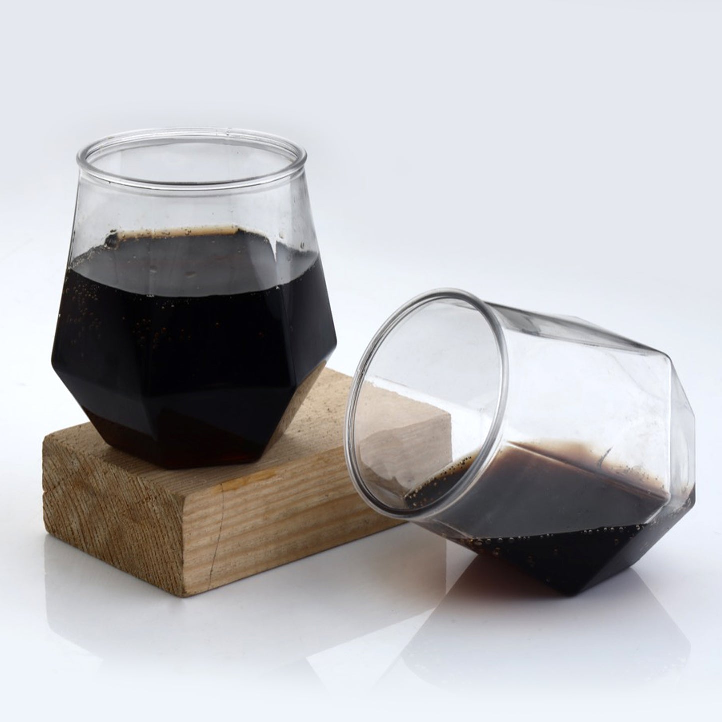 Premium Transparent Pilsner Glasses Beer Juice Mocktail Lassi Glasses For Better Head Retention Aroma And Flavor Crystal Plastic Glass