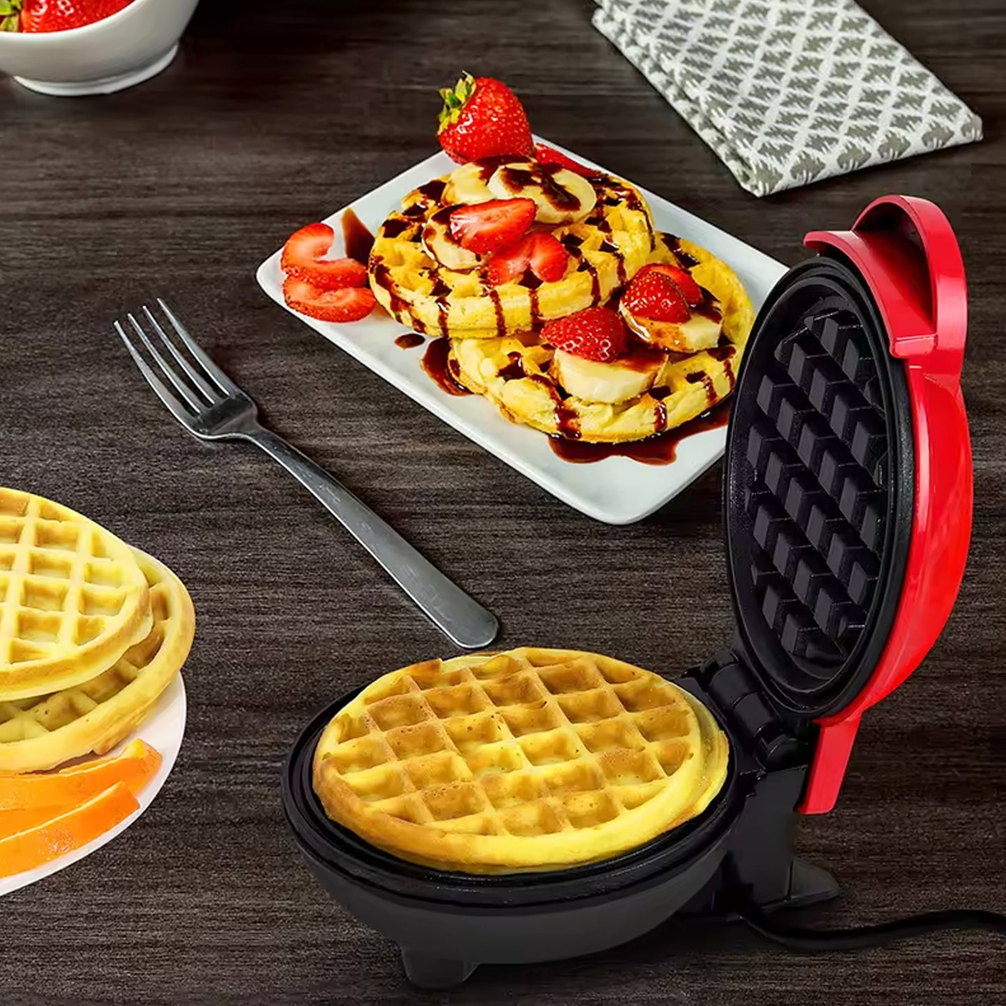 Miniwaffle Maker Machine Waffle Iron Home Appliances Kitchen Gift Easy To Clean On-Stick Surfaces Perfect Breakfast Dessert Sandwich Pan Cakes Paninis Other Snacks Machine