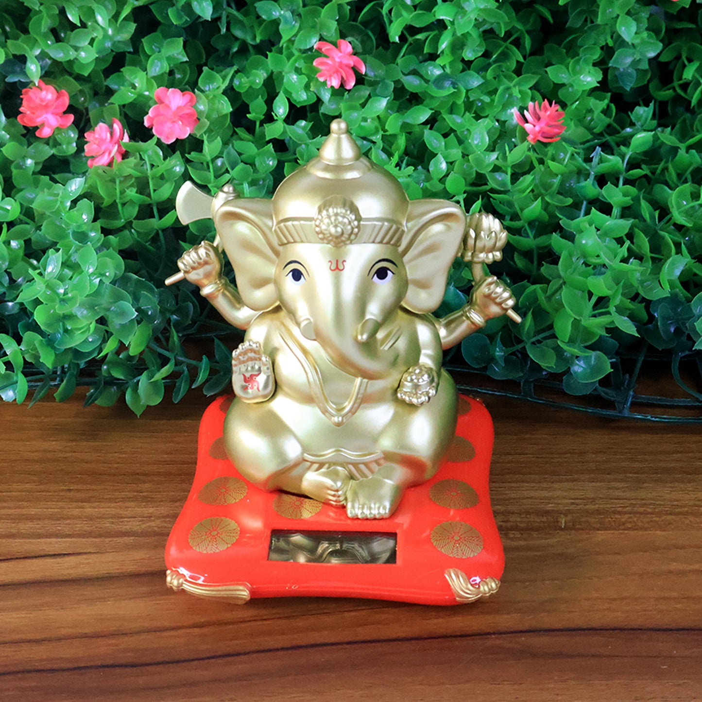 Decorative Religious Large Lord Ganesha Idol With Solar-Powered Base (1 Pc)