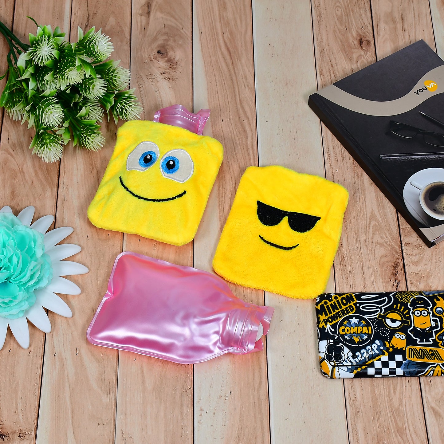 1Pc Mix Emoji Designs Small Hot Water Bag With Cover For Pain Relief Neck Shoulder Pain And Hand Feet Warmer Menstrual Cramps.
