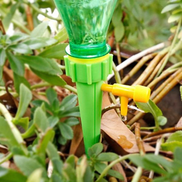 Drip Irrigation Kit For Home Garden Self-Watering Spikes For Plants