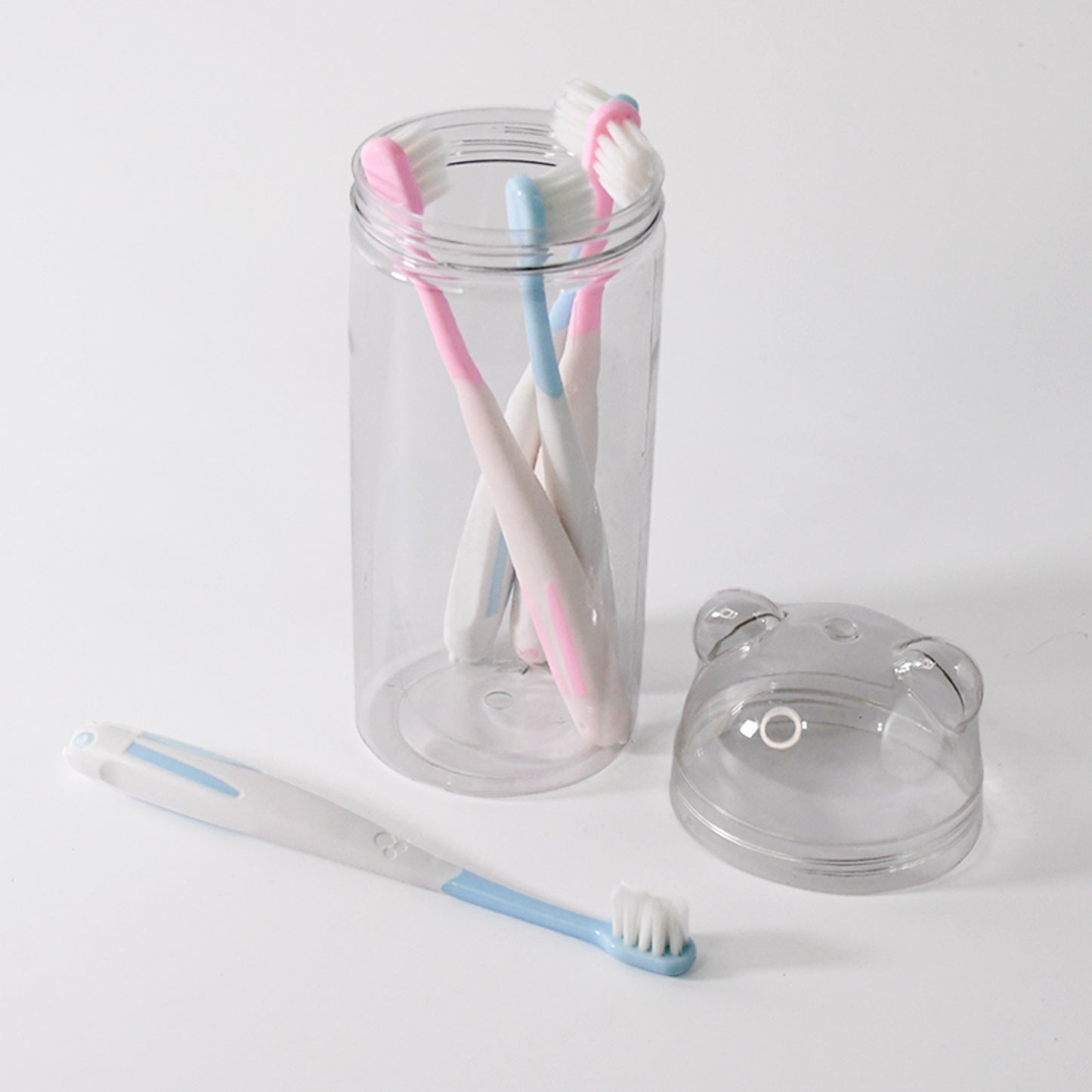 Multipurpose Travel-Friendly Toothbrush Holder With 4 Soft Bristle Toothbrushes