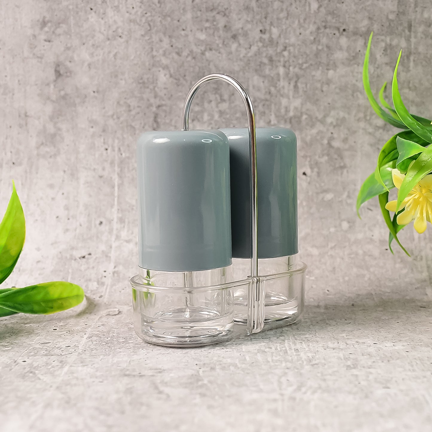 Apexvictory Salt  Pepper Dispenser Set  2 Pcs Acrylic Seasoning Shaker