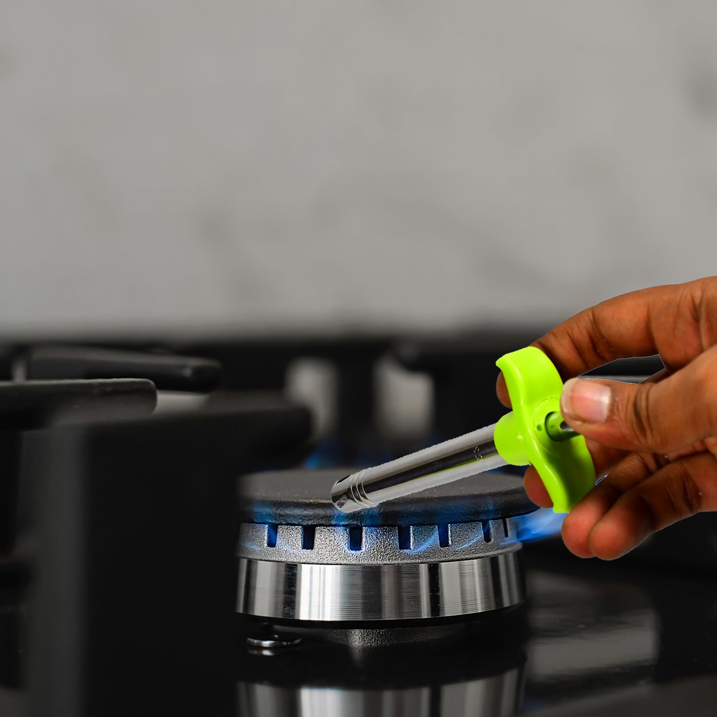 Ganesh 3Pc Lighter Cum Knife And Peeler.