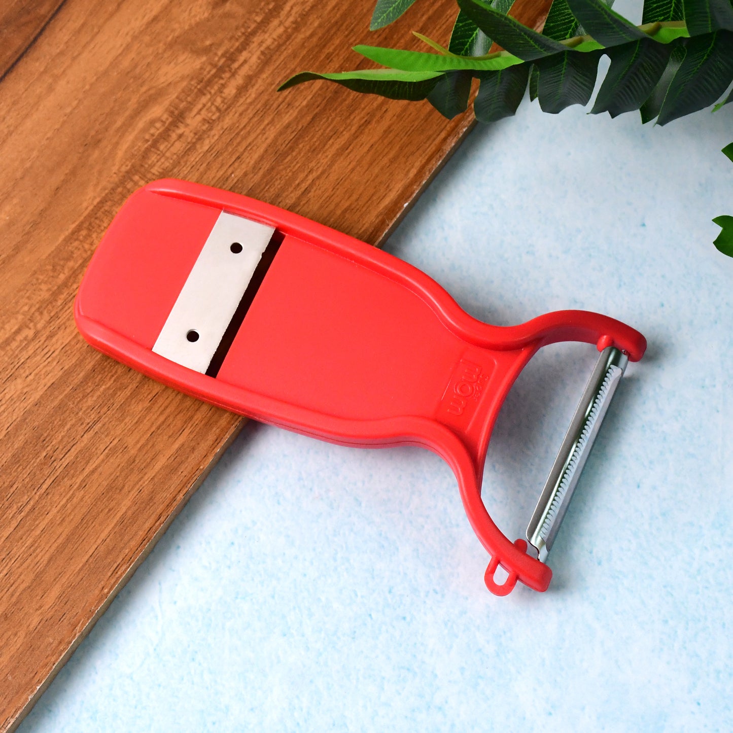 Supermom Swiss 2-In-1 Slicer  Peeler With Ultra Sharp Stainless Steel Blades