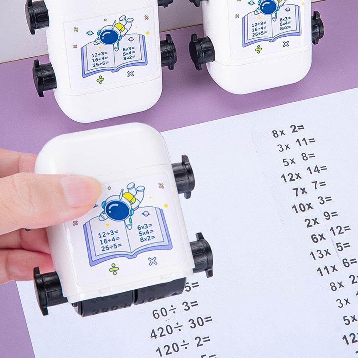 Kids Educational Automatic Random Math Problem Rolling Stamp (1 Pc)