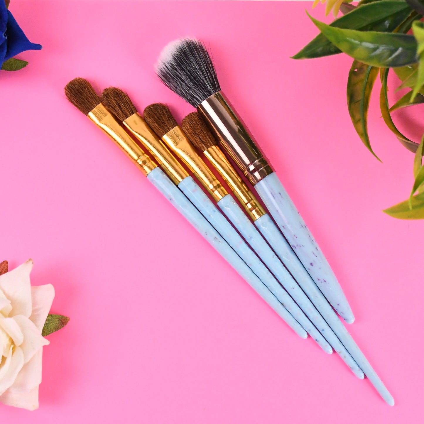 5Pcmakeup Brush Tools Kit (5 Pcs Set  Mix Color)