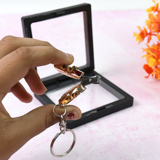 Nailclipper Keychain With 3D Floating Frame Display Case (1 Set)