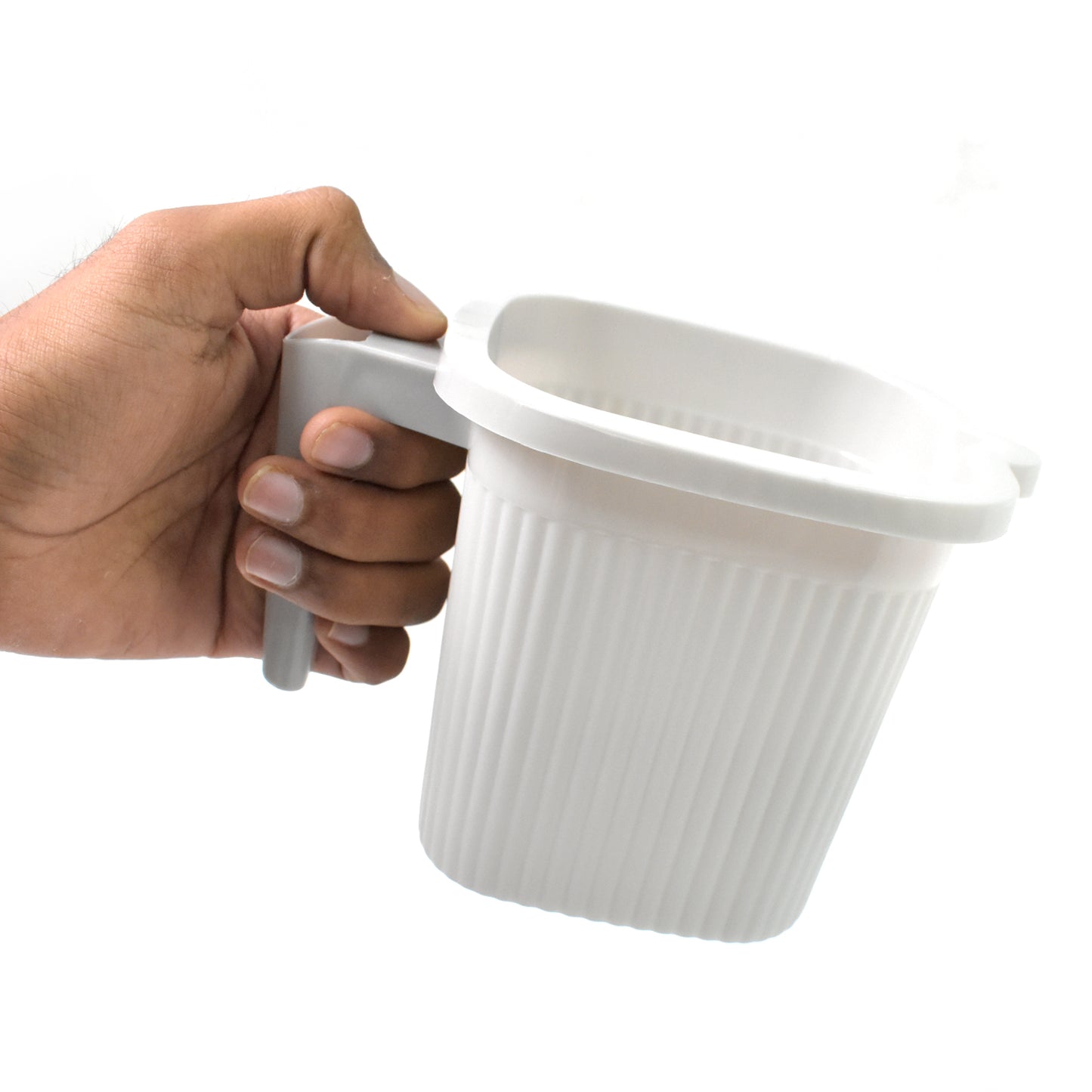 Plastic Square Bath Water Mug (4 Pc  1000 Ml  Mix Color)
