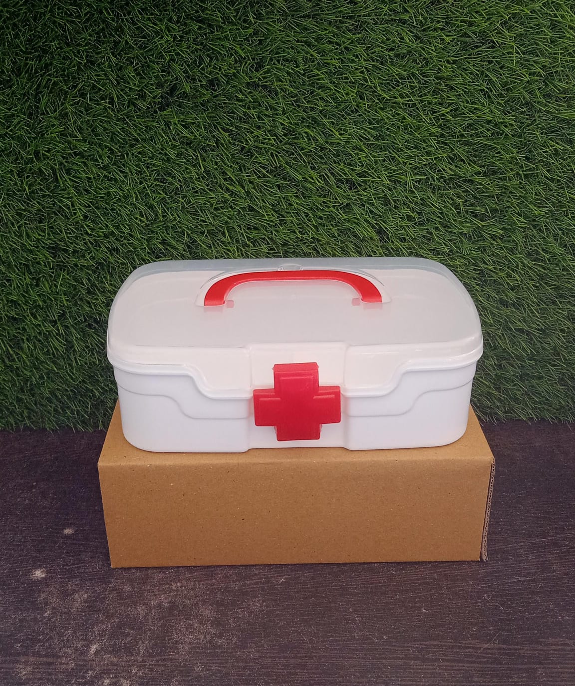 Medical Box 1 Piece Indoor Outdoor Medical Utility Medicine Storage Box Detachable Tray Medical Box Multi Purpose Regular Medicine First Aid Box With Handle  Transparent Lid