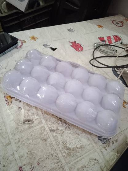 18 Grid Egg Holder Storage Shock-Proof Egg Container With Buckle Egg Carrier Egg Tray Egg Shelter Effective Full Seal Egg House Use For Fridge Camping Kitchen