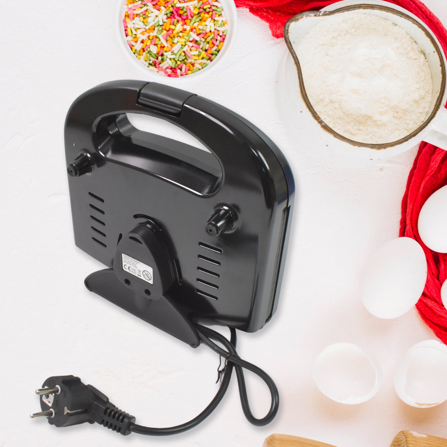 Sandwich Maker Makes Sandwich Non-Stick Plates Easy To Use With Indicator Lights