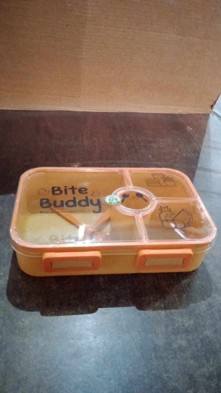 Bitebuddy 4-Compartment Leak-Resistant Plastic Lunch Box With Spoon  Fork