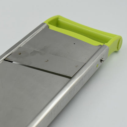 2 In 1 Potato Slicer Used In All Kinds Of Household Kitchen Purposes For Cutting And Slicing Of Potatoes.
