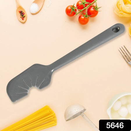 Silicon Whisk Cleaner Kitchen Tool  Whisk Scraper Tool (1Pc)