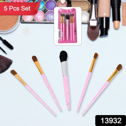 5Pcmakeup Brush Tools Kit (5 Pcs Set  Mix Color)