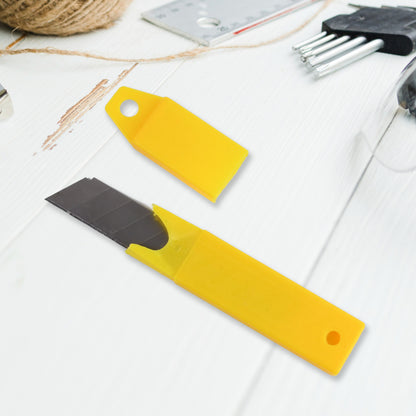 Heavyduty Working Cutter Knife With Replacement Blade 2 Screwdriver Hand Tool (4 Pc Set)