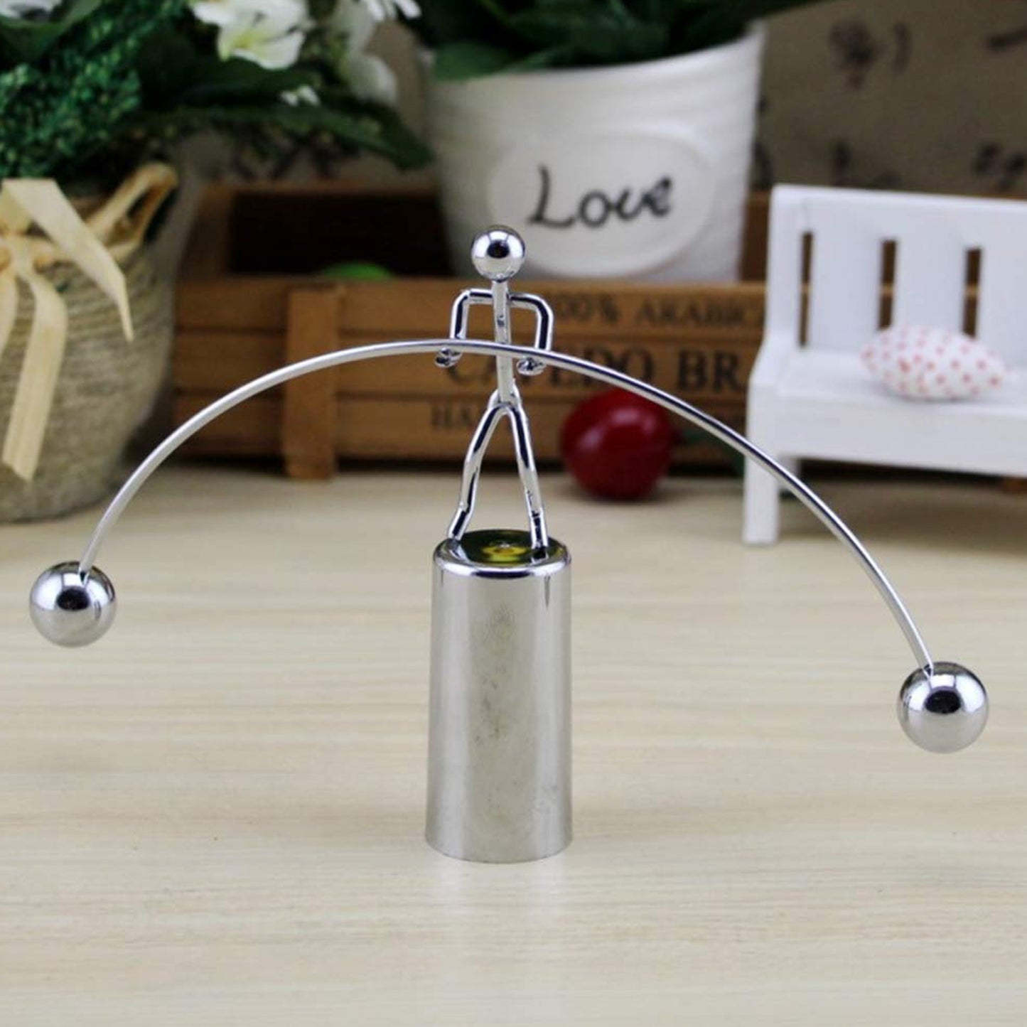 Mini Steel Balance Toy Decoration Pendulum Newton Cradle Balance Ball Tumbler Desk Toy Metal Man Home Home Decoration Crafts