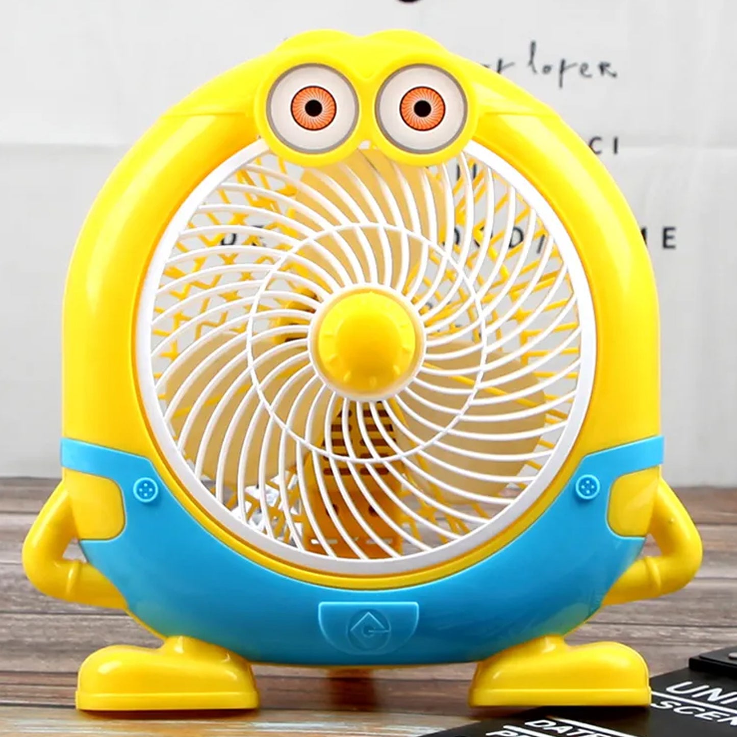 Plastic Cute Mini  Cartoon Electric Usb Fan Desk Fan For Children (Battery Not Include)